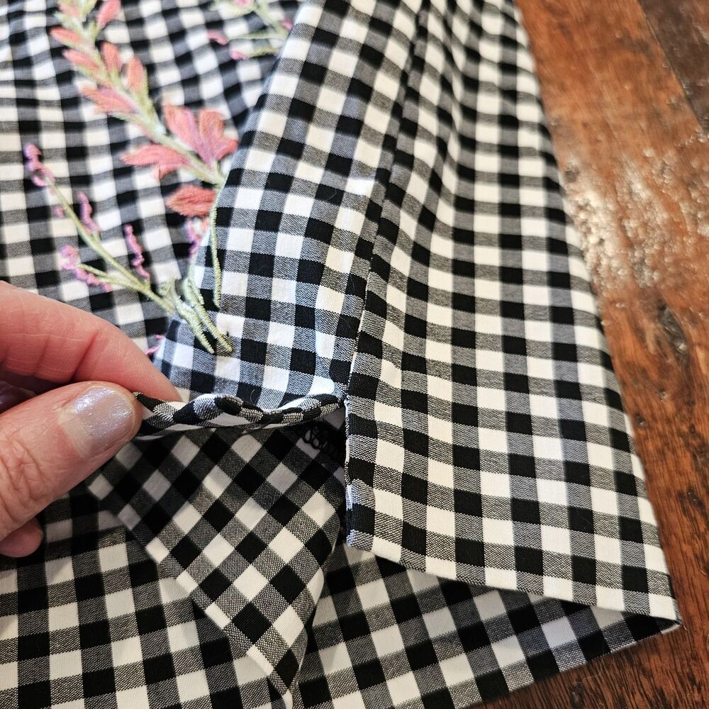 CHARTER CLUB gingham skort womens 8 black white stretch embroidered - Picture 9 of 9
